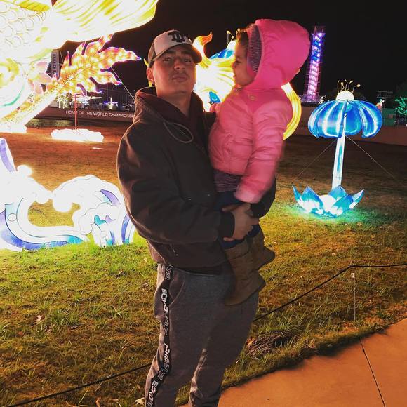 Profile Picture of Carlos Perez (@perez_1424) on Poshmark