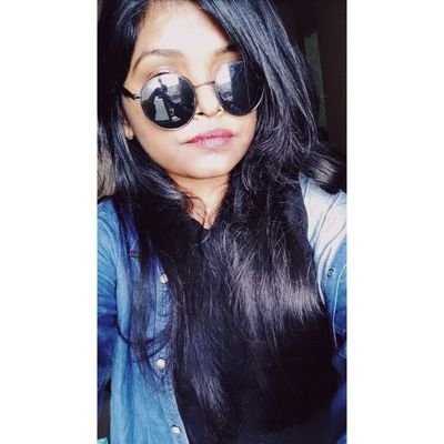 Profile Picture of Ruchika Singh (@_ruchikasingh_) on Twitter