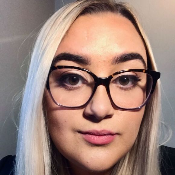 Profile Picture of Haley Joyce (@hjoyce2252) on Poshmark