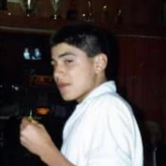 Profile Picture of Joel Banda (@jbanda2123) on Poshmark
