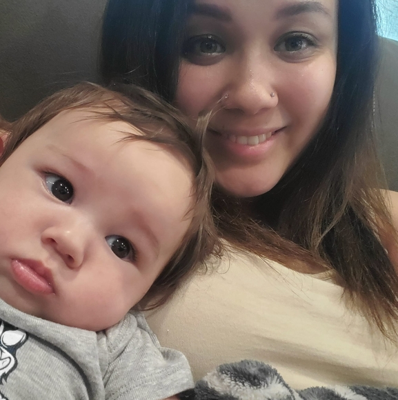 Profile Picture of Ariel Hodges (@ayee_ariel) on Poshmark