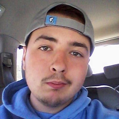 Profile Picture of Dennis Mullins (@Axzalt) on Twitter