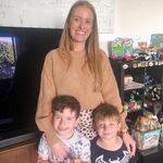 Profile Picture of Lucy Casey (@lucyvcasey) on Instagram