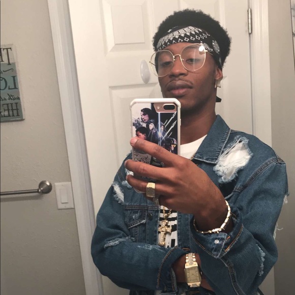 Profile Picture of Jerrid Conyers (@jlconye) on Poshmark