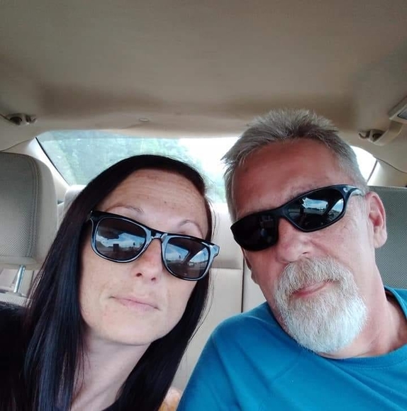 Profile Picture of Rob Fosson (@robfosson) on Poshmark