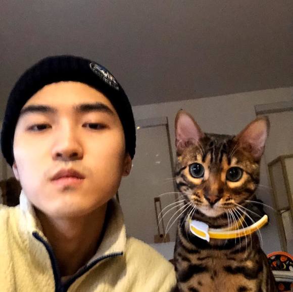 Profile Picture of Yiqi Yu (@yuyiqi) on Poshmark