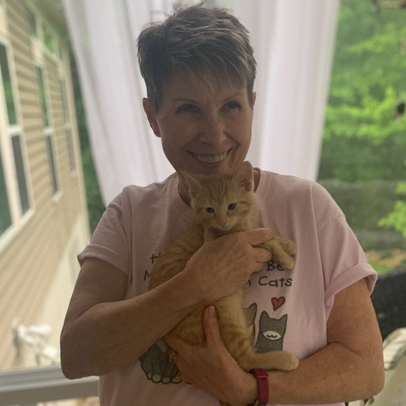 Connie Pettegrew - Poshmark Profile Picture of Connie Pettegrew (@conniepettegrew) on Poshmark