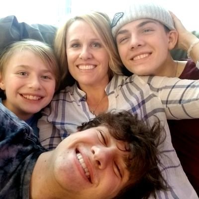 Profile Picture of Jodi Hale (@JodiHale18) on Twitter
