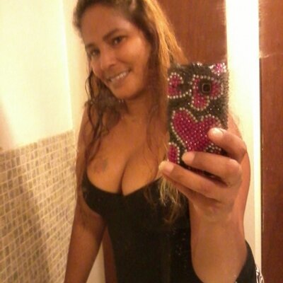 Profile Picture of Aurea Guzman (@hotred43) on Twitter