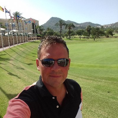 Profile Picture of Paul William Arnold ⚽️🏃‍♂️⛳🥊 (@PaulArnoldUK) on Twitter