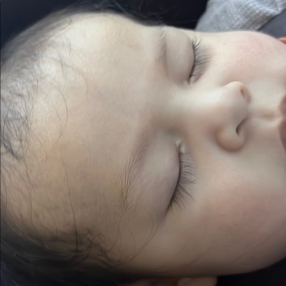 Profile Picture of Evelyn Espinola espinola (@evelynespino394) on Poshmark