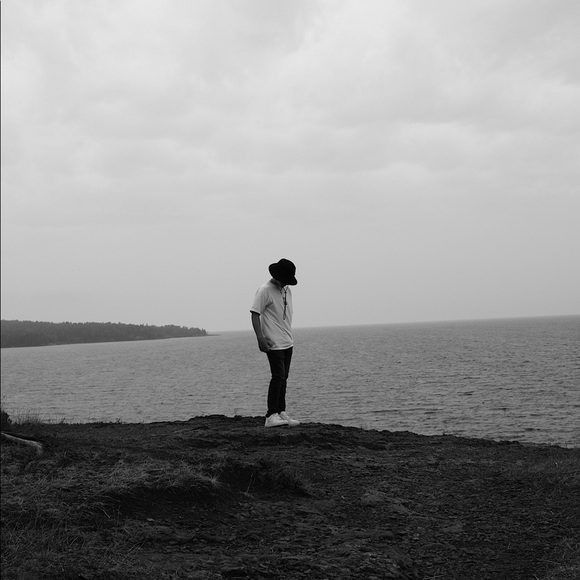 Profile Picture of Ben Schwartz (@benschwartz911) on Poshmark