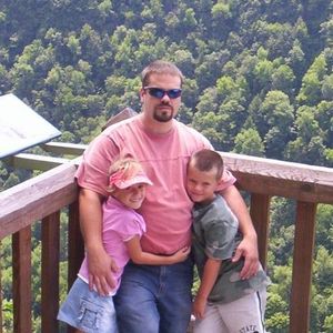 Profile Picture of Tom Brouse (@122641431) on Myspace