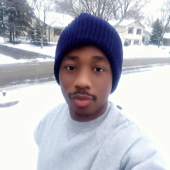Profile Picture of Bolade Andrew (@boladejay) on Poshmark