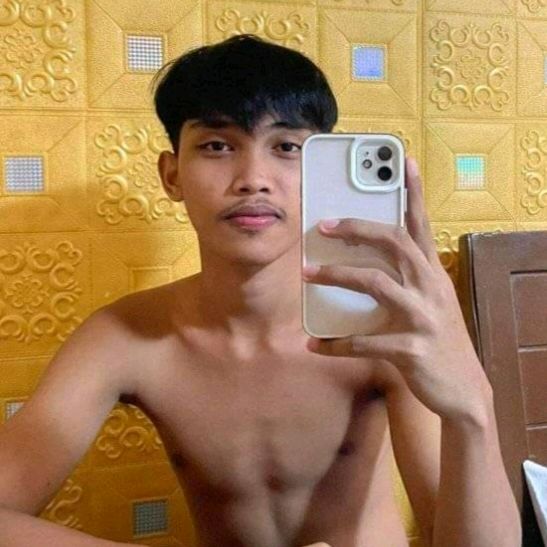 Profile Picture of Andrew Navia (@andrewnavia) on Tiktok