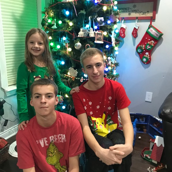 Profile Picture of Eric Carlini (@enisslam) on Poshmark