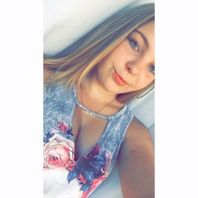 Profile Picture of Carol Schröder (@CarolSchrder2) on Twitter