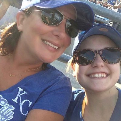 Profile Picture of Crystal Charles (@charlescrystal2) on Twitter