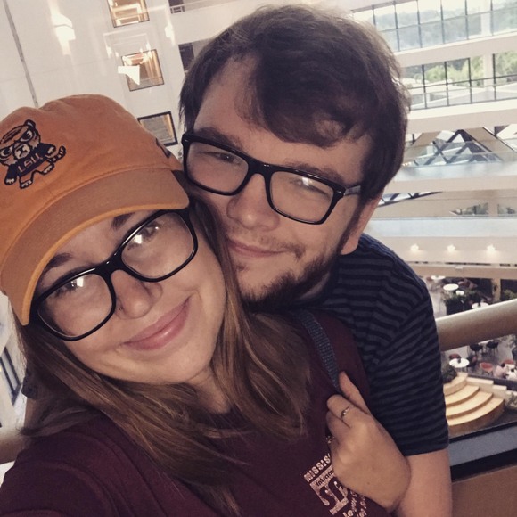 Profile Picture of Katelyn Vance (@littlelionhands) on Poshmark