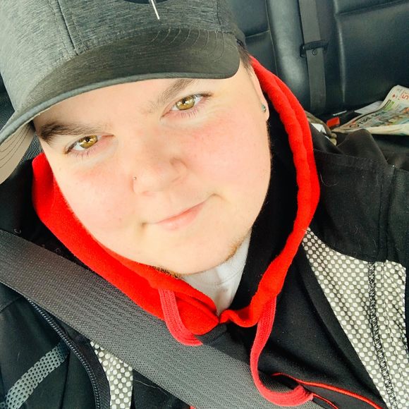 Profile Picture of Candace Mariash (@candacemariash) on Poshmark