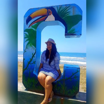 Profile Picture of Daniela Almendarez (@18Almendarez) on Twitter
