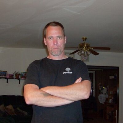 Profile Picture of Mike Beaubien (@meomymy) on Twitter