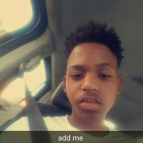 Profile Picture of Darius Alexander (@drockstayfitted) on Poshmark