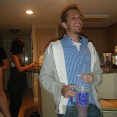 Profile Picture of Aaron Russell (@ARuss04) on Twitter