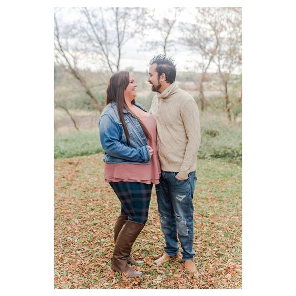 Profile Picture of Christina Schmitz (@christinaboo22) on Poshmark