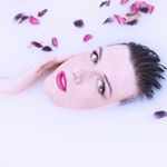 Profile Picture of Maria (@longlegmaria) on Instagram