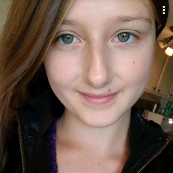 Profile Picture of Jasmine Mays (@jasmine_mays355) on Poshmark