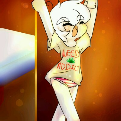 Profile Picture of Ben Drowned (@LittlePotSmoker) on Twitter