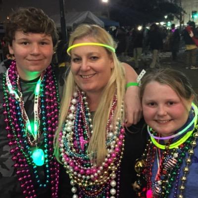 Profile Picture of Michelle Thomas-Bush (@revmtb) on Twitter