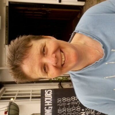 Profile Picture of Kim Sewell (@pubwhitehart) on Twitter