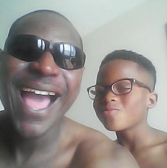 Profile Picture of Kelvin Fernanders (@kfernanders) on Poshmark