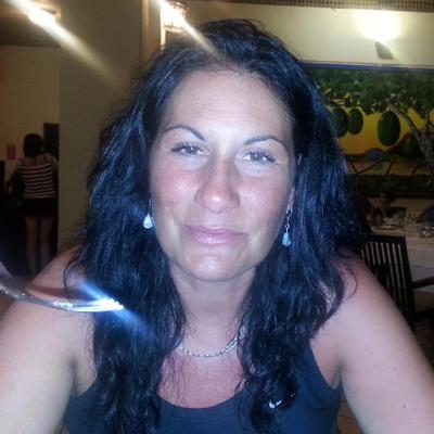 Profile Picture of Monique Benoit (@Moben872) on Twitter