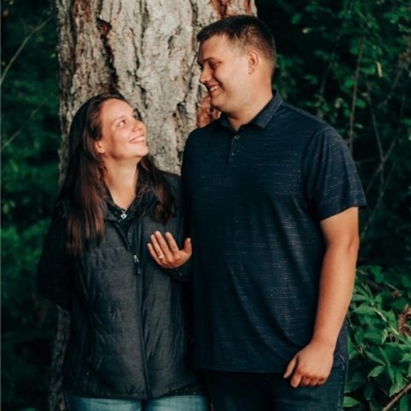 Alesha Cuny - Poshmark Profile Picture of Alesha Cuny (@aleshacuny) on Poshmark