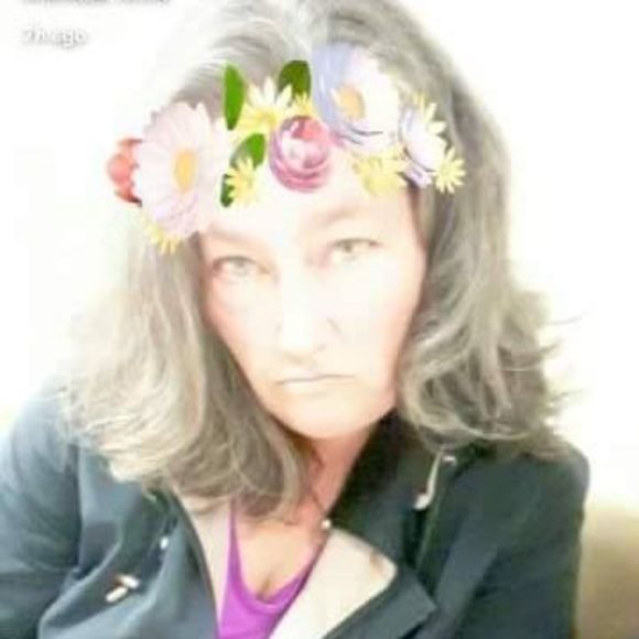 Profile Picture of Karen Stinedurf (@millsmelissa67) on Poshmark