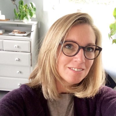 Profile Picture of Melanie Schweizer (@MelanieSchweiz2) on Twitter