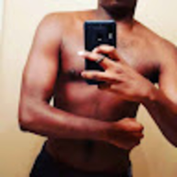 Profile Picture of Xavier Benson (@truegod1997) on Poshmark