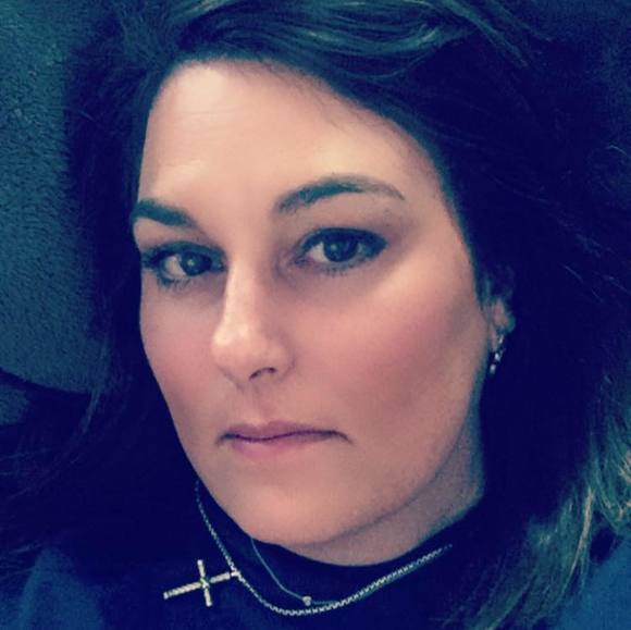 Profile Picture of Christi Markwalter (@cmarkwalter) on Poshmark