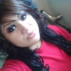 Profile Picture of Amanda Covarrubias (@locasister14) on Myspace