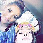 Profile Picture of Jeri and Michaela (@jeriandmichaelag) on Instagram