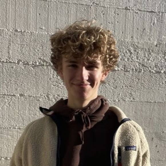 Profile Picture of Vilis Zakis (@vilisezakis) on Poshmark