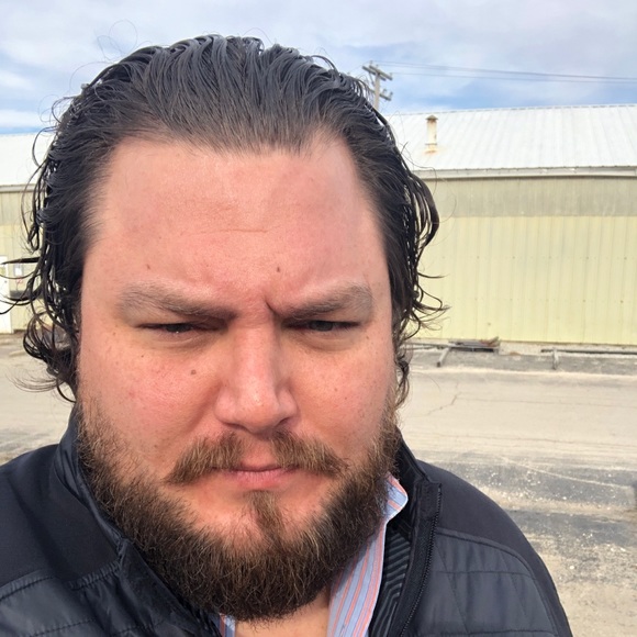 Profile Picture of Chad Godeaux (@chad2564) on Poshmark