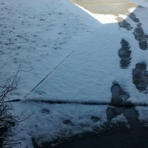 Profile Picture of Nicole Wiborg (@lilma86) on Poshmark