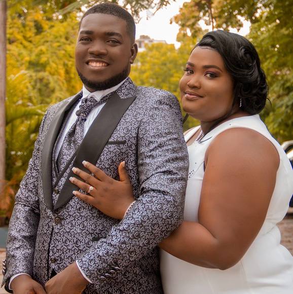 Profile Picture of Naroba Naroba (@naroba91) on Poshmark