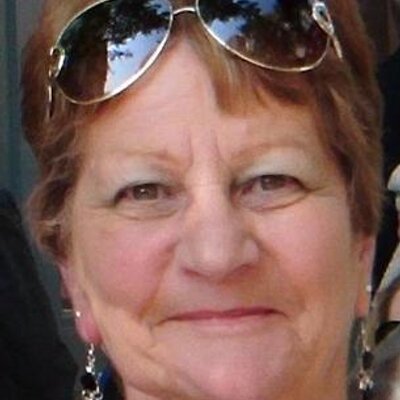 Profile Picture of Pat Vickers (@stagedoorpat) on Twitter