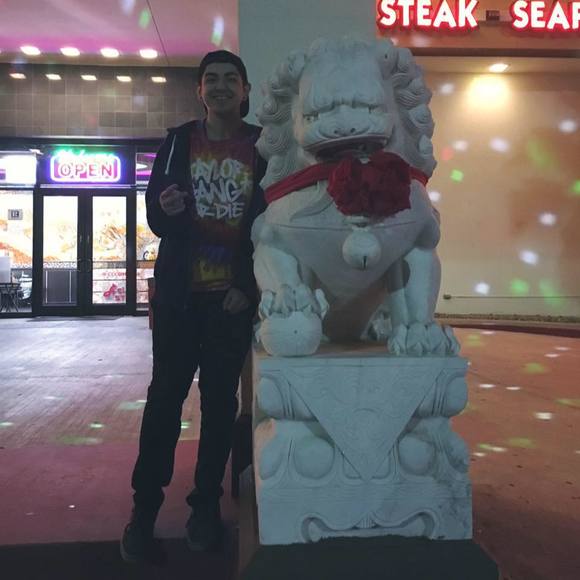 Profile Picture of Chris Esquivel (@cnugz710) on Poshmark