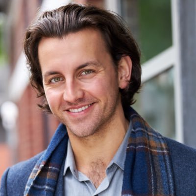 Profile Picture of James Bolton (@JamesB_Actor) on Twitter